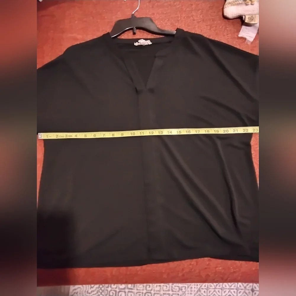 Black Boxy Short Sleeve Blouse